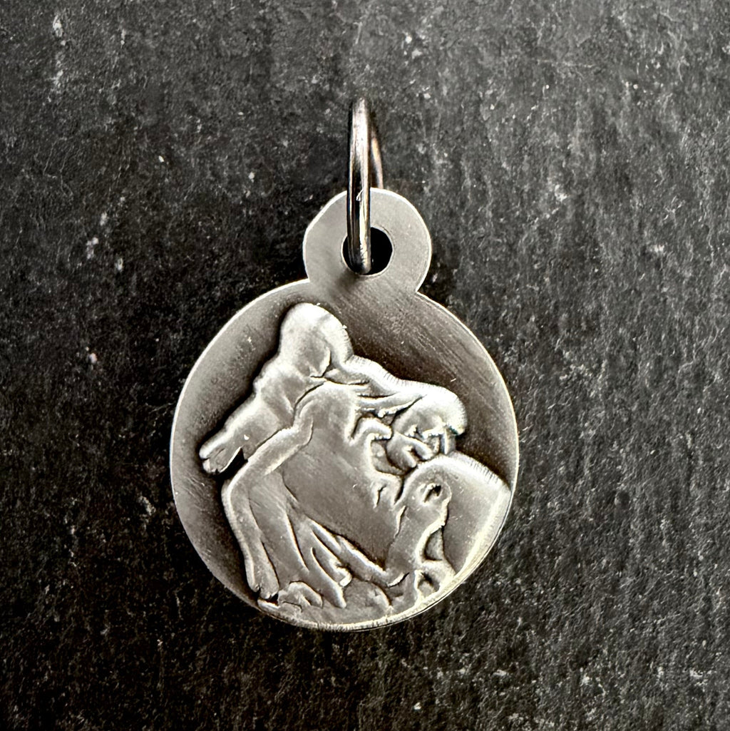 Holy Face Medal (Veil of Veronica) w/ Pieta: 5/8" ALLOY- Antique Siver/Gunmetal